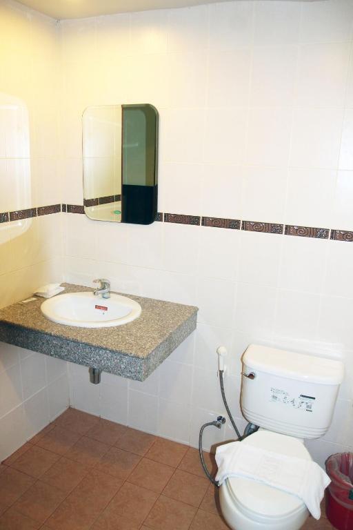 Good Nice 2 Guesthouse Patong المظهر الخارجي الصورة
